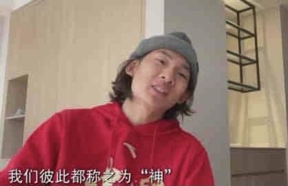 异世女配:星际万能女王